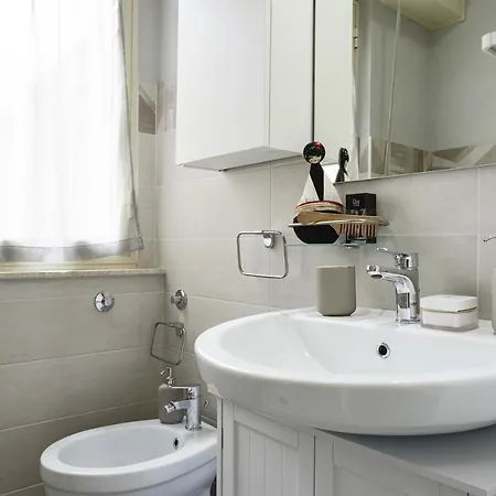 Aurora Apartment *
